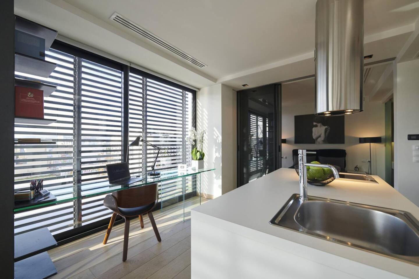 Ma Maison Nο 4, Downtown Loft , Short Walk To Acropolis, Ultra High Speed Internet 500 Mbps, Parking Upon Request, 1' From Metro Station Aten Exteriör bild